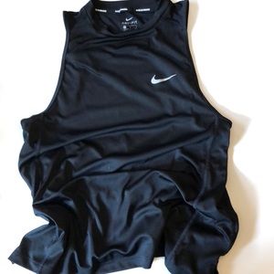NIKE running tank